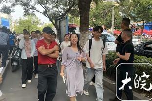 队记：爵士被问价最多的球员是奥利尼克 他的市场将非常强劲